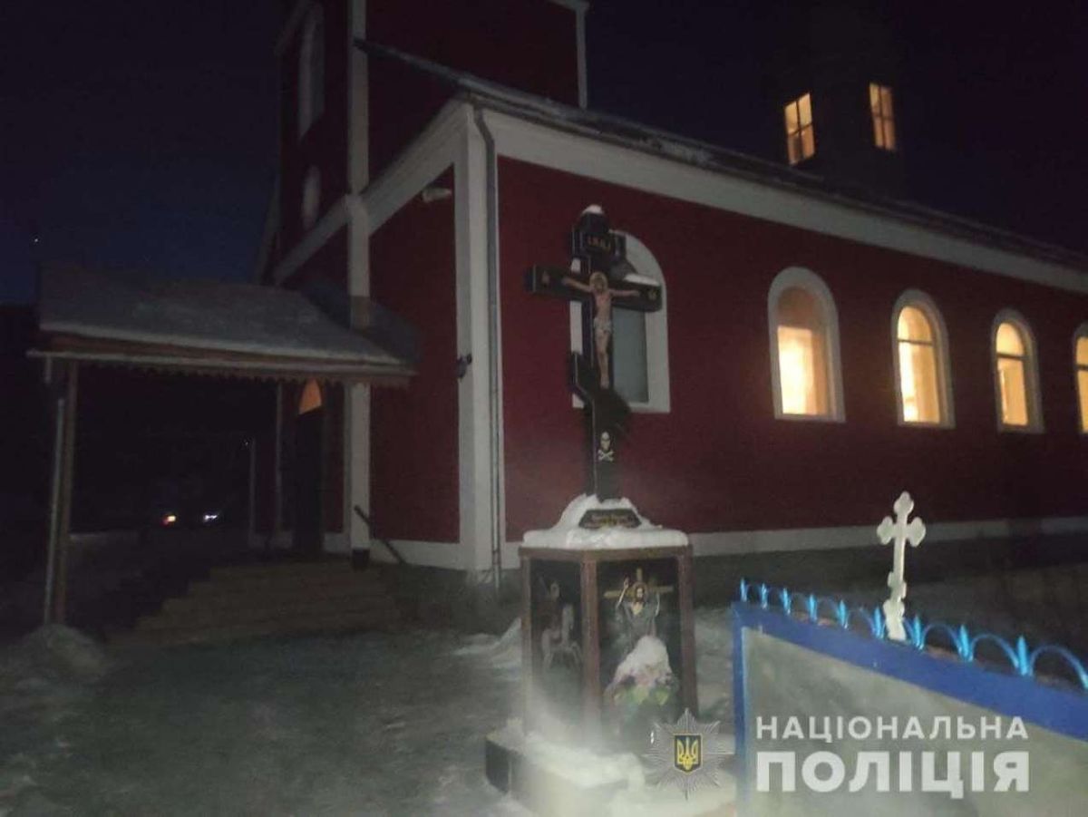 Церковний злодій на Закарпатті здався поліції після розмови зі священиком
