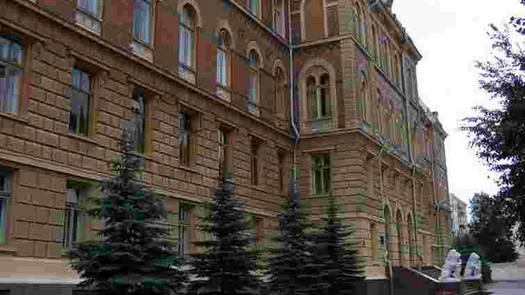 Трьох чернівецьких посадовців звинуватили у «відкатах» на ремонті доріг - ZAXID.NET