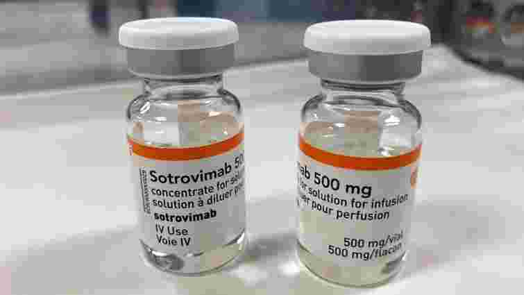 ВООЗ схвалила два нові препарати для лікування коронавірусу