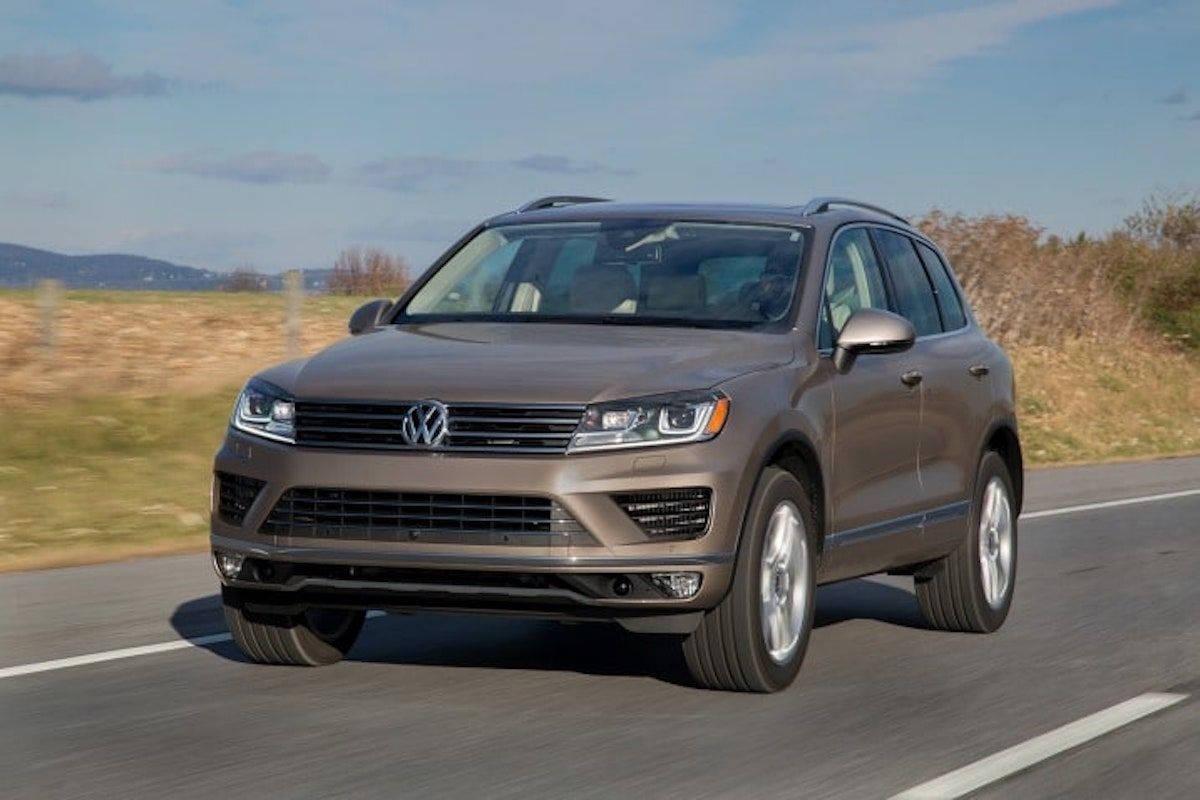 У США знову почали продавати дизельні Volkswagen Touareg 2016 року