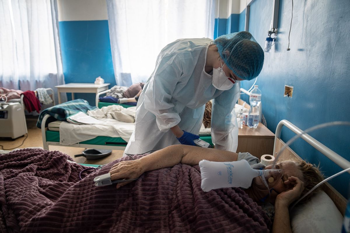 В Івано-Франківській області виявили рекордну кількість нових випадків коронавірусу