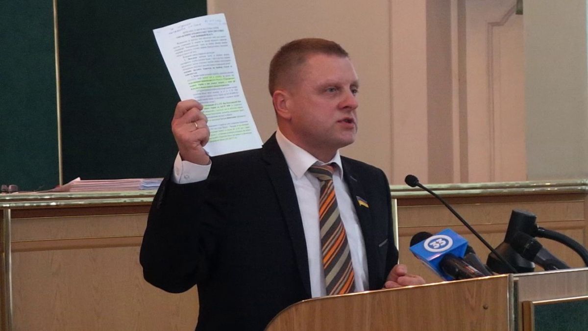 Екс-депутата Хмельницької обласної ради засудили до 7 років в’язниці