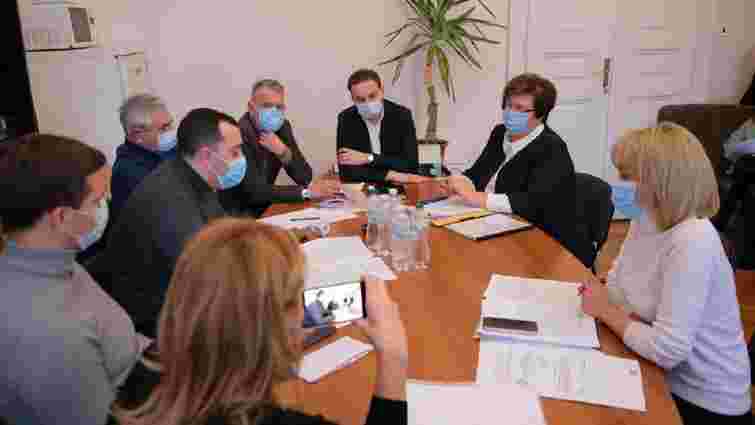Комісія облради визнала незадовільною роботу директорки львівського «Охматдиту»