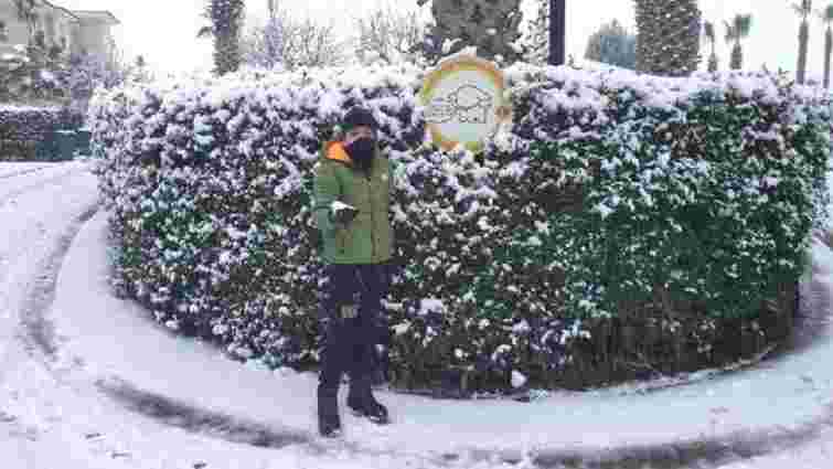У турецькому курортному регіоні Анталія випав сніг