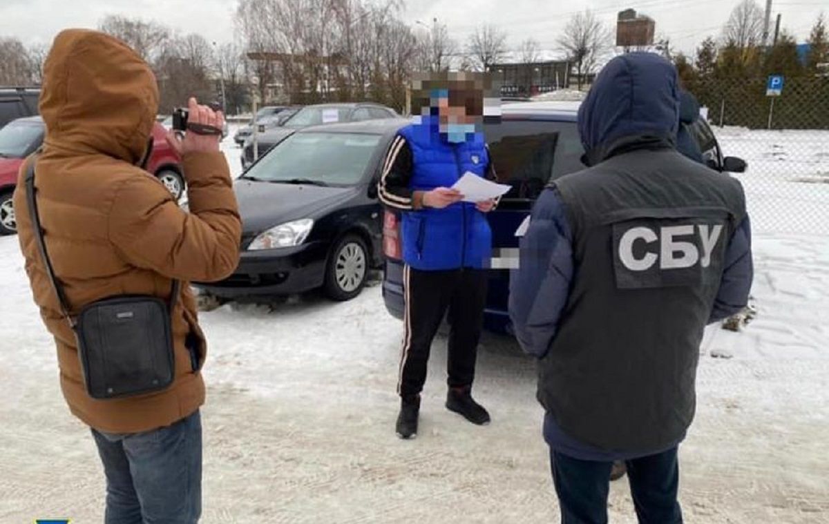Екс-чиновника ЛОДА підозрюють у розтраті ковідних грошей