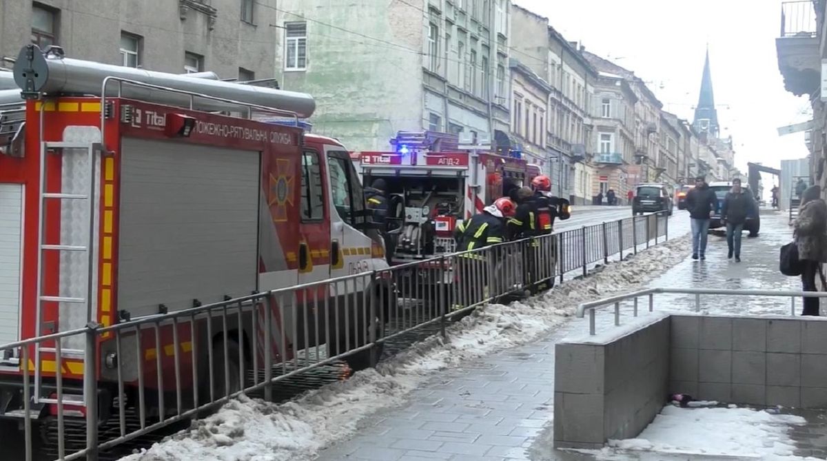Під час пожежі у житловому будинку у Львові загинула пенсіонерка