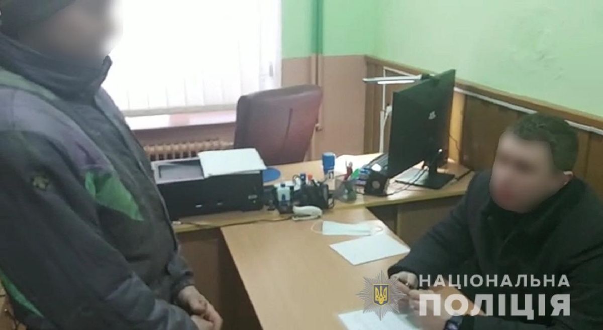 Вчителі сільської школи на Закарпатті працювали з підробленими ковід-сертифікатами
