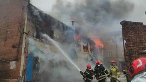 У Львові сталася масштабна пожежа на складах колишнього винзаводу