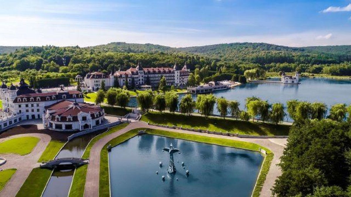 Апеляційний суд відмовився повернути озеро Edem Resort у держвласність