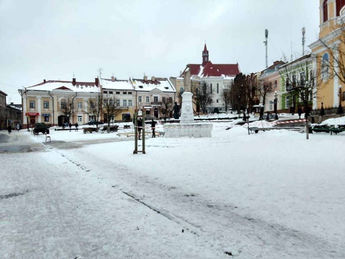 У Бережанах 56-річний чоловік облив себе бензином і підпалив