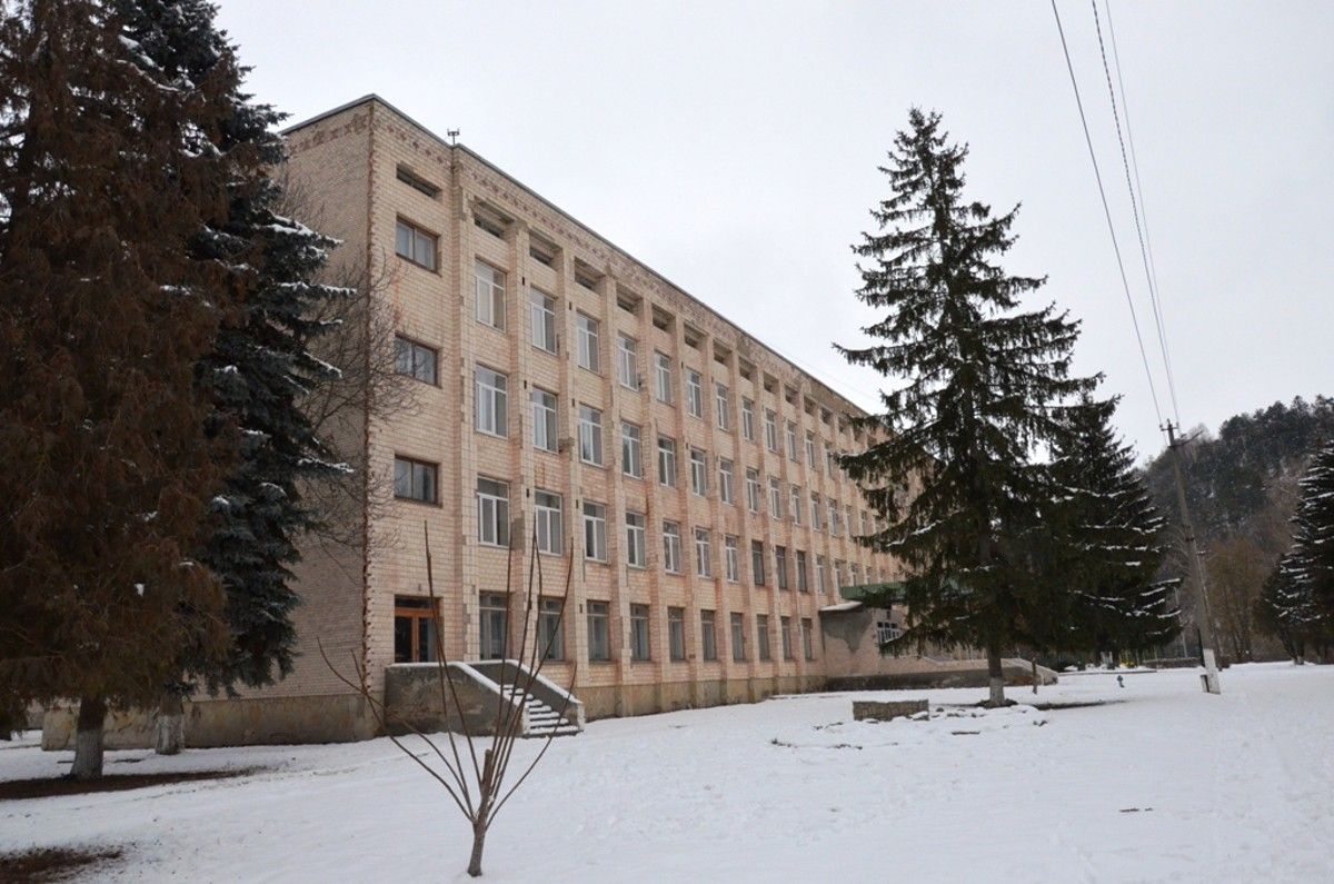Громада на Тернопільщині купуватиме школярам по 3 кг фруктів щомісяця