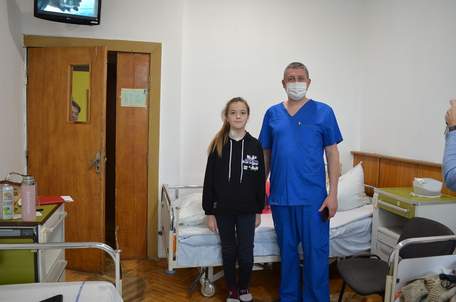 Кашель 13-річної дівчинки з Львівщини виявився симптомом пухлини в грудях