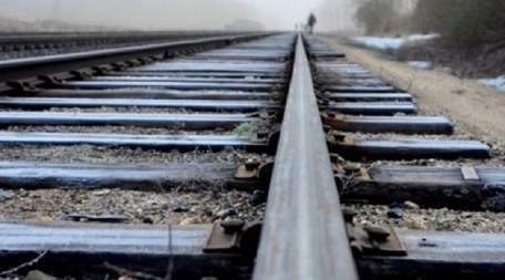 Сім’я збитого поїздом хлопця відсудила 300 тис. грн у залізниці