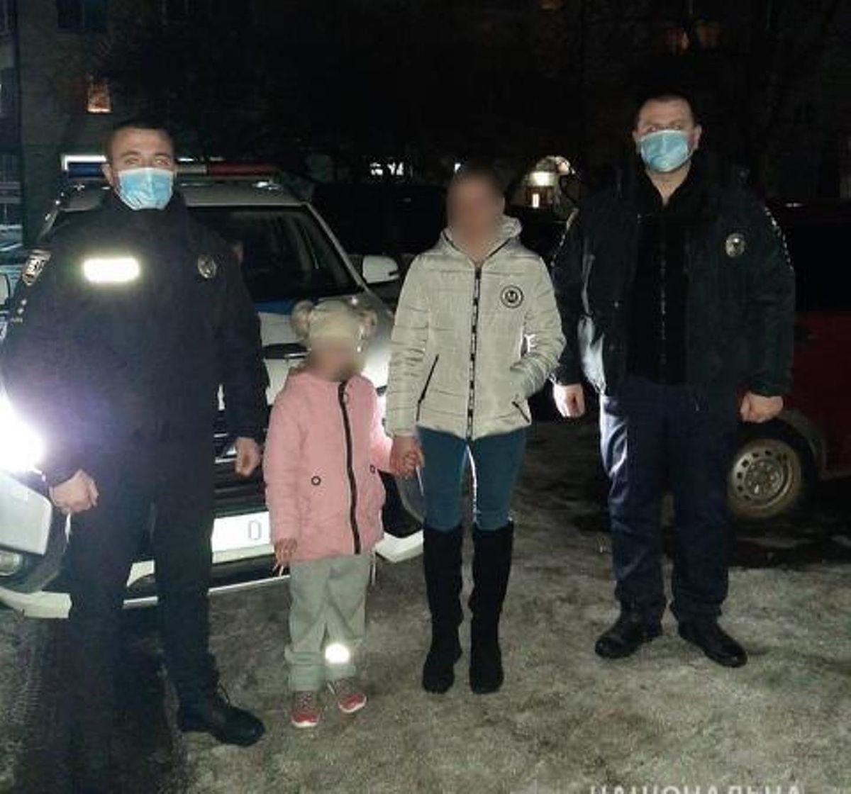 Під час вечірньої прогулянки у Мукачеві зникла 7-річна дівчинка