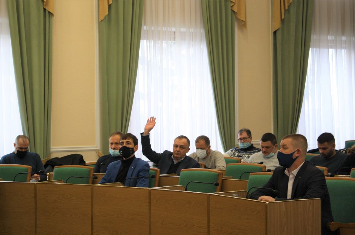У сесійній залі Кам'янець-Подільської міськради побилися депутати