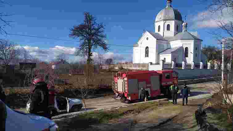 Двоє людей загинуло під час пожежі в селі біля Львова
