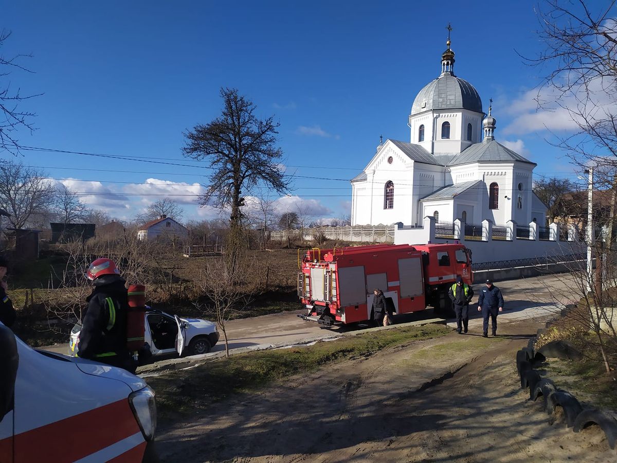 Двоє людей загинуло під час пожежі в селі біля Львова
