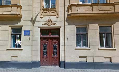 Учениця львівського ліцею звинуватила вчителя фізкультури у домаганнях