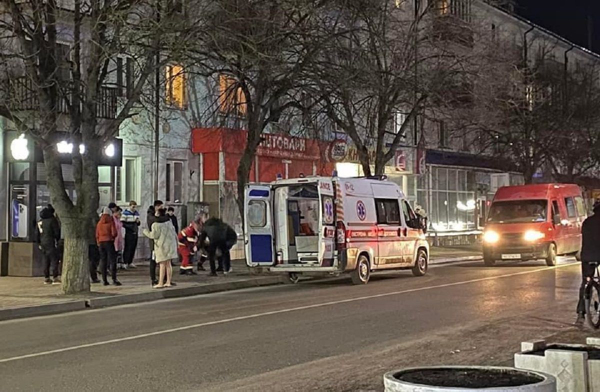 21-річний мешканець Володимира загинув через падіння з третього поверху