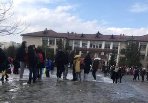 Усі львівські школи припинили навчання через повідомлення про замінування
