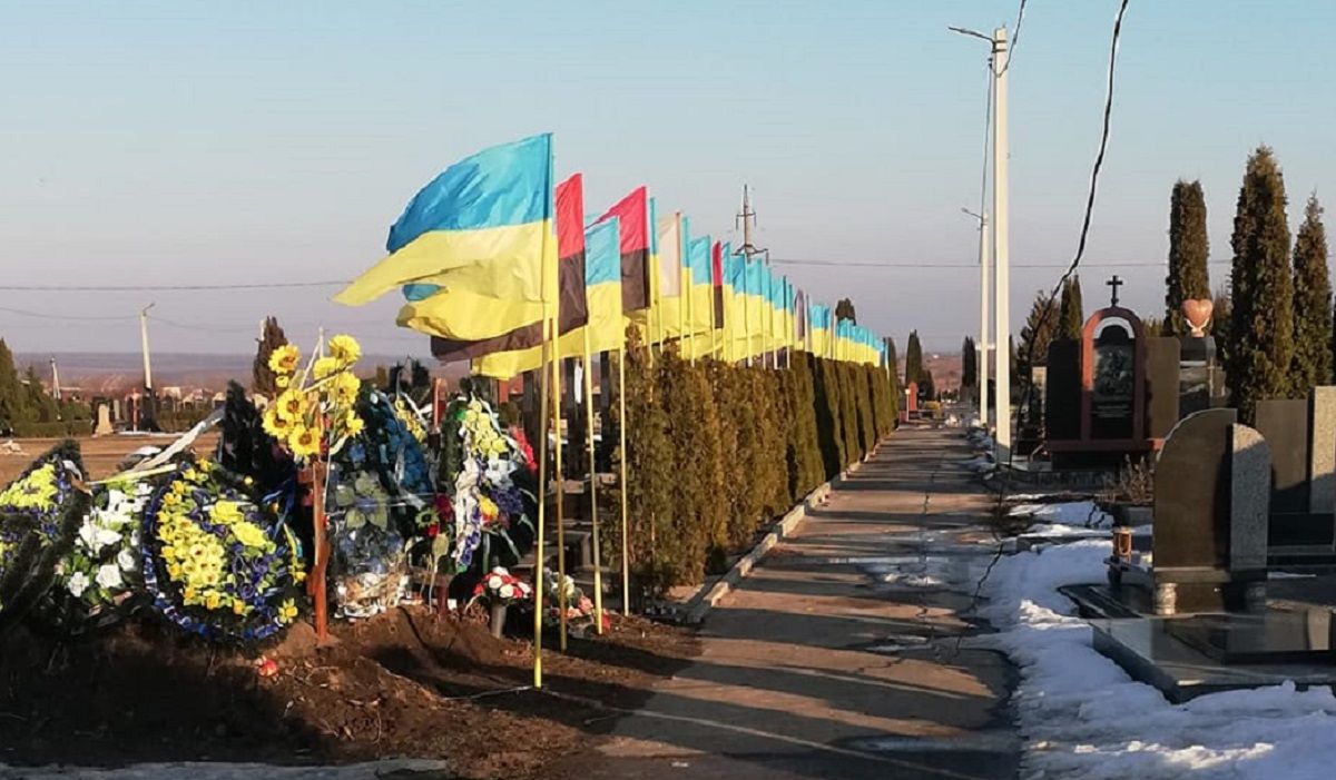 На кладовищі у Хмельницькому встановлять систему відеоспостереження