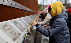 На Меморіалі Небесної сотні вшанували пам’ять Героїв Майдану