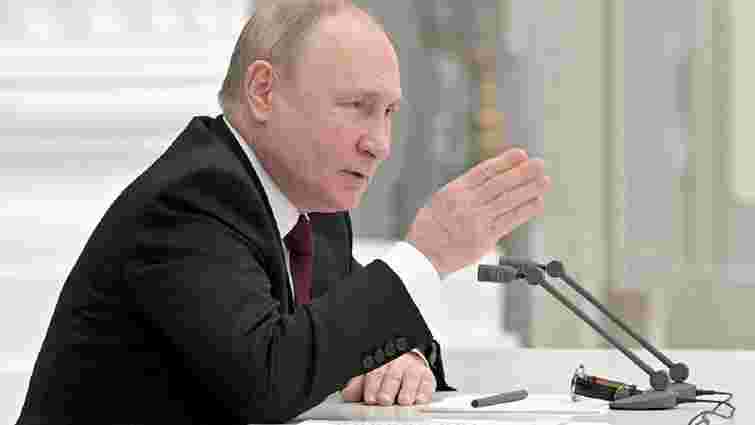 Путін заявив Шольцу і Макрону, що підпише указ про визнання «Л/ДНР»