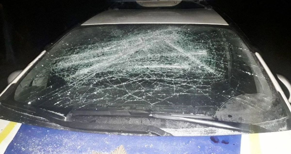 Сімейний дебошир з Рівненщини заплатить за ремонт поліцейського автомобіля