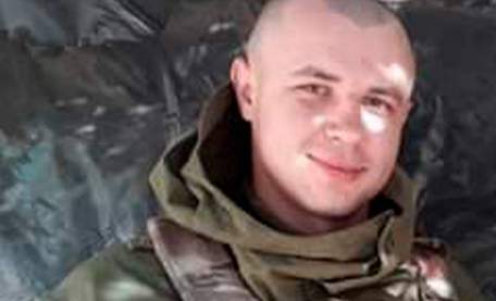 Українець Віталій Скакун підірвався на мосту і зупинив російські танки