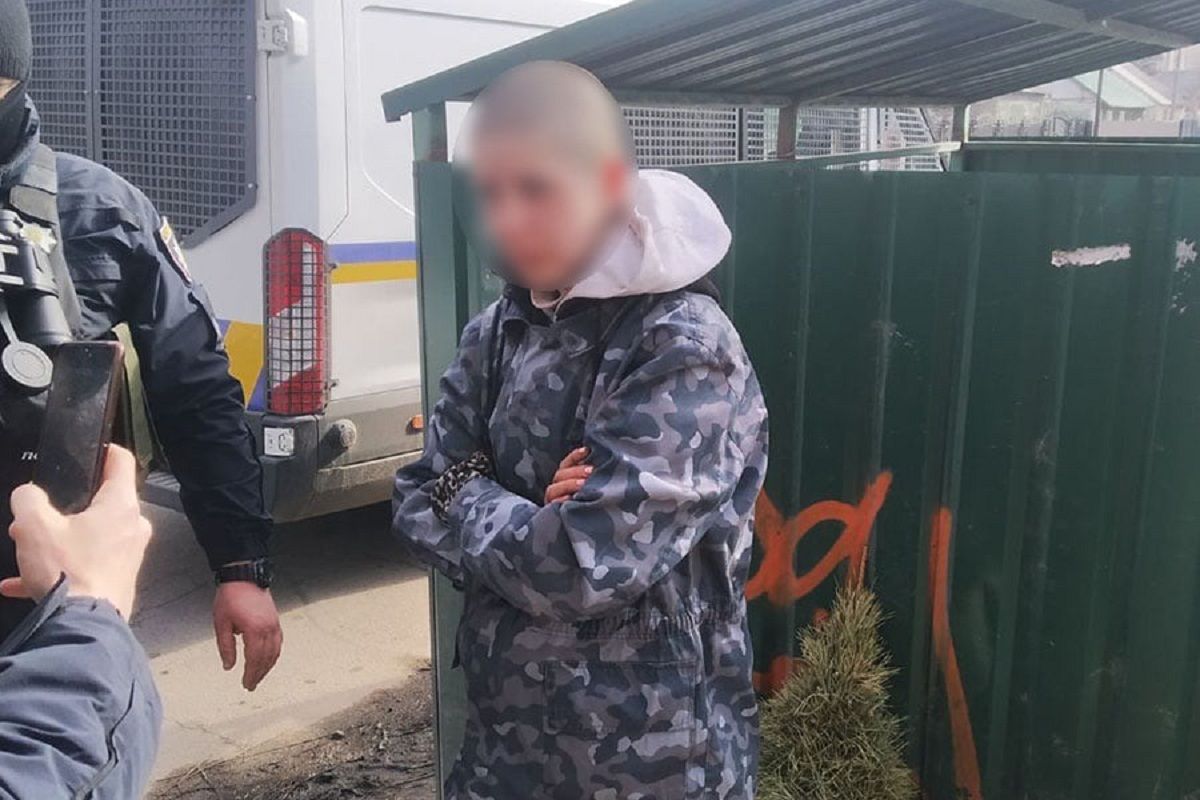 У Луцьку затримали 35-річну жінку, яка малювала мітки на дорозі