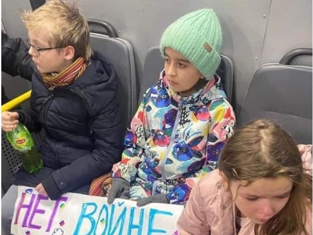 У Москві на акції протесту проти війни в Україні затримали дітей