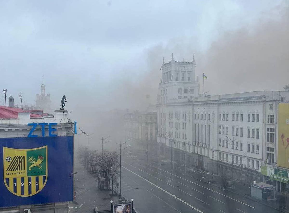 Російські ракети зруйнували будинки у центрі Харкова