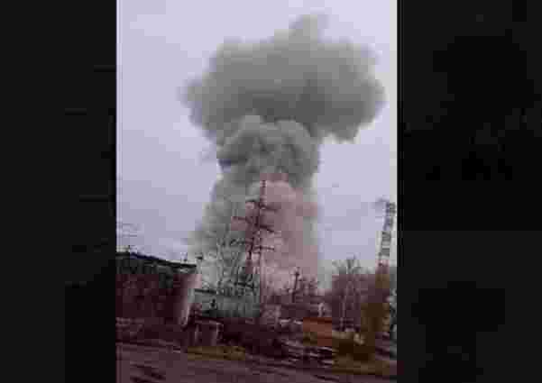 Внаслідок обстрілів в Охтирці зруйновані будівлі ТЕЦ та вокзалу, є загиблі