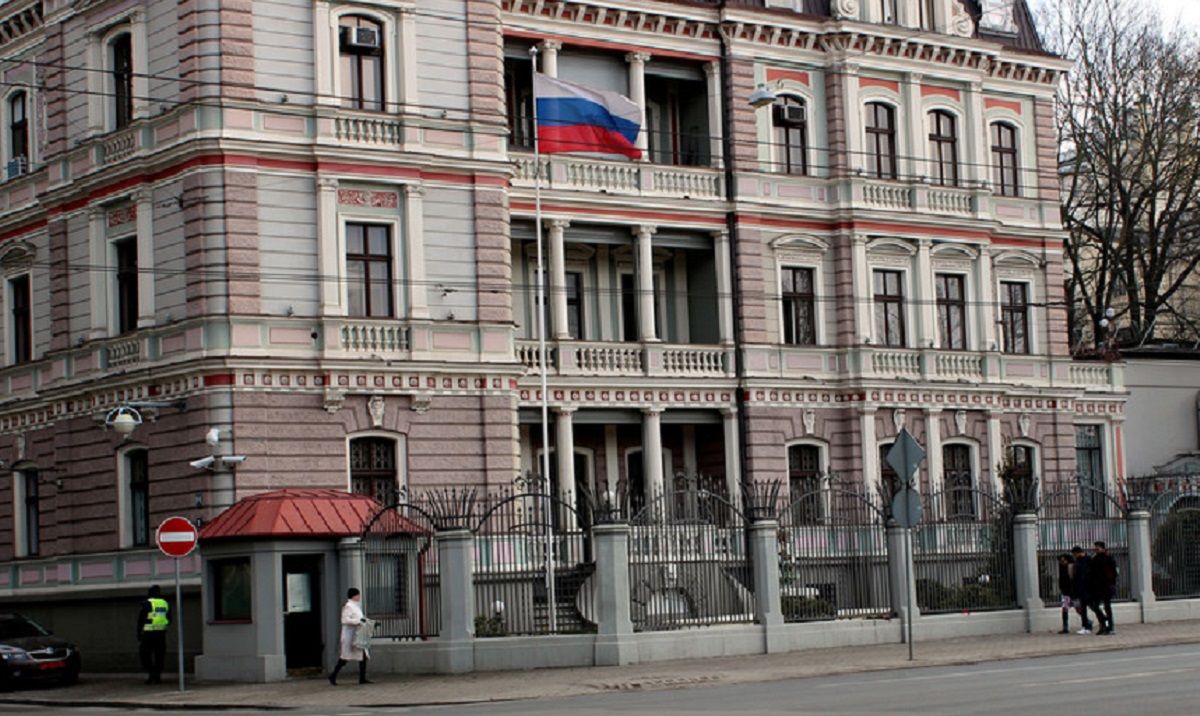 Відтепер посольство РФ у Ризі розташоване на вулиці Незалежності України 
