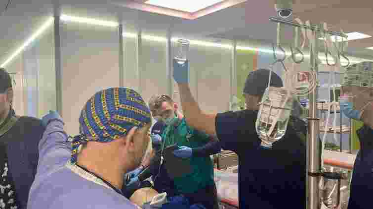 Хірурги київського «Охматдиту» врятували дівчинку з відкритим серцем