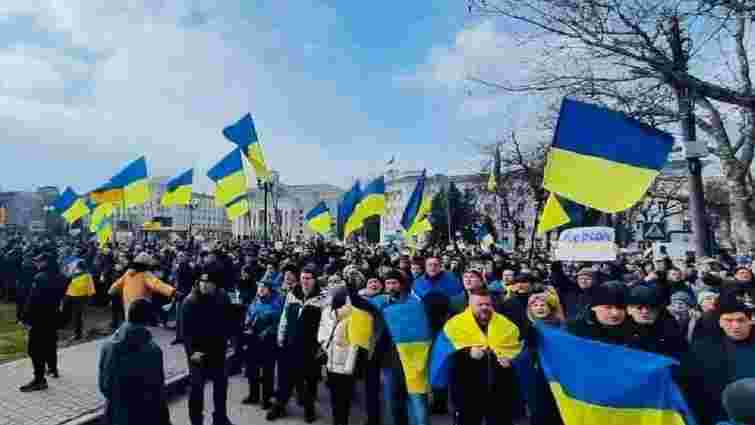 На Херсонщині росіяни затримали понад 400 українців через протести