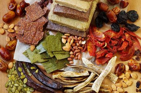 Як зробити з простих продуктів їжу тривалого зберігання