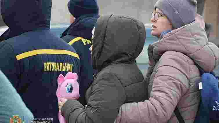 Росіяни розстріляли колону з жінками і дітьми під час евакуації на Київщині