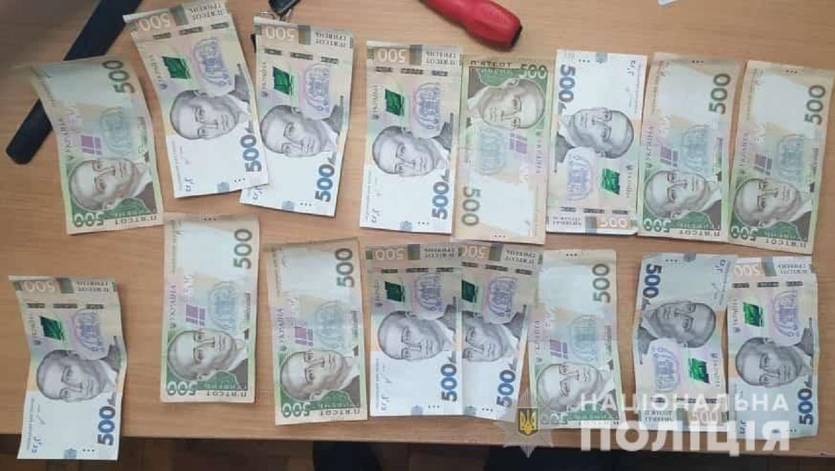 Під час повітряної тривоги у Мукачеві викрали кошти 36-річної біженки