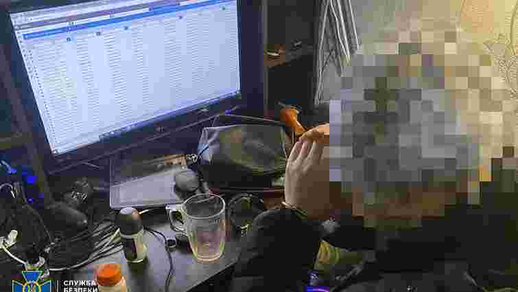 СБУ затримала хакера, який забезпечував мобільний зв’язок армії РФ в Україні
