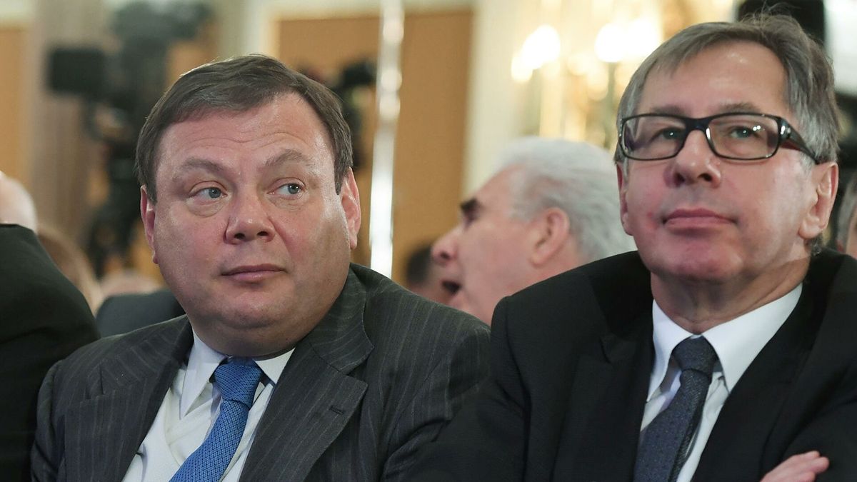 Велика Британія заморозила активи російських олігархів