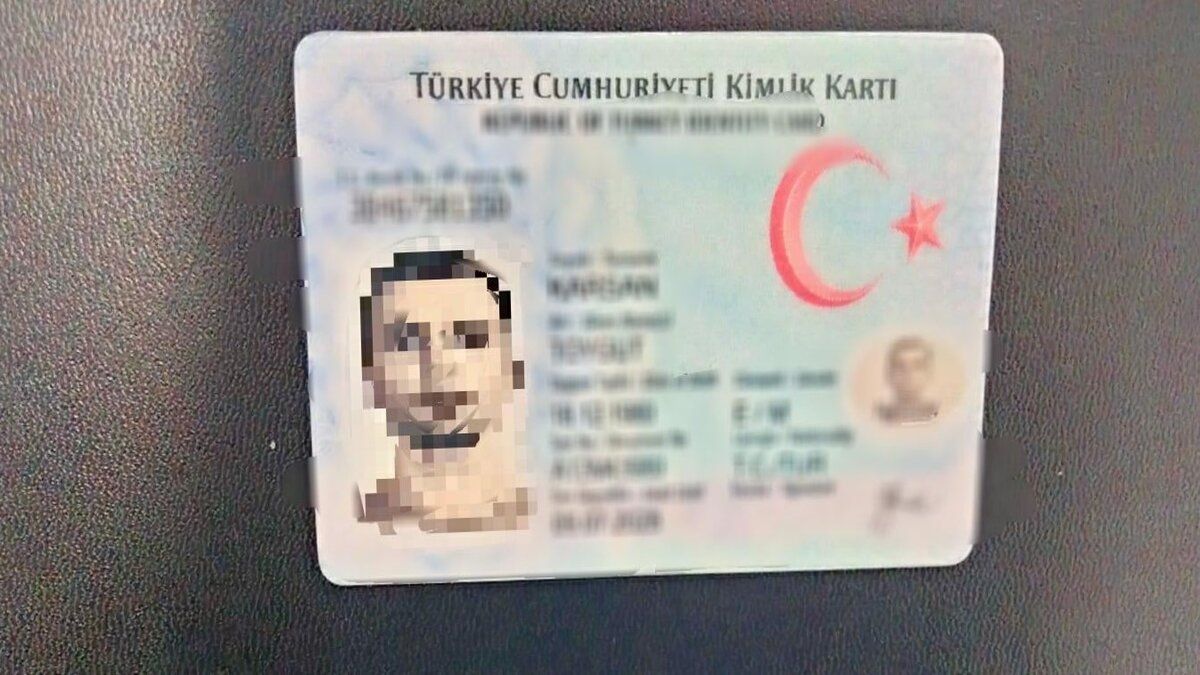 Двоє мешканців Київщини вдавали з себе турків, щоб виїхати за кордон
