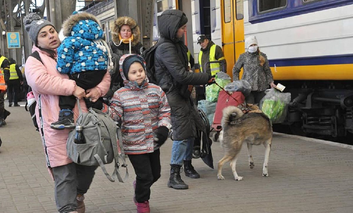 «Укрзалізниця» опублікувала розклад евакуаційних рейсів на 17 березня