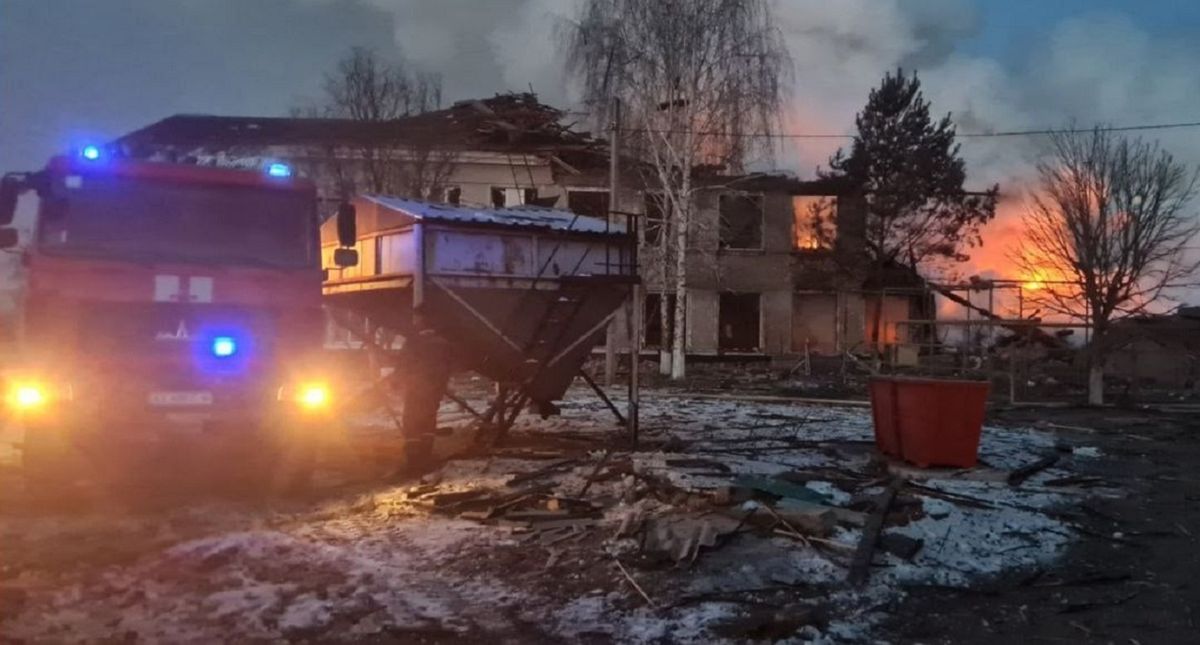 Внаслідок обстрілу міста Мерефи на Харківщині загинули 23 людини