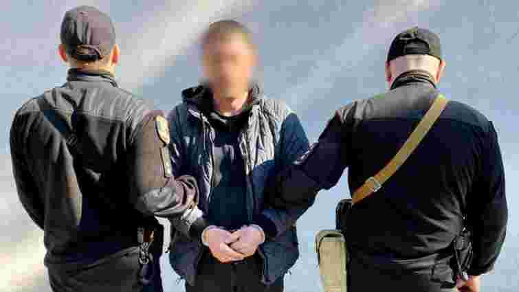 Поліція затримала мешканця Мукачева за підробку довідок для ухилянтів