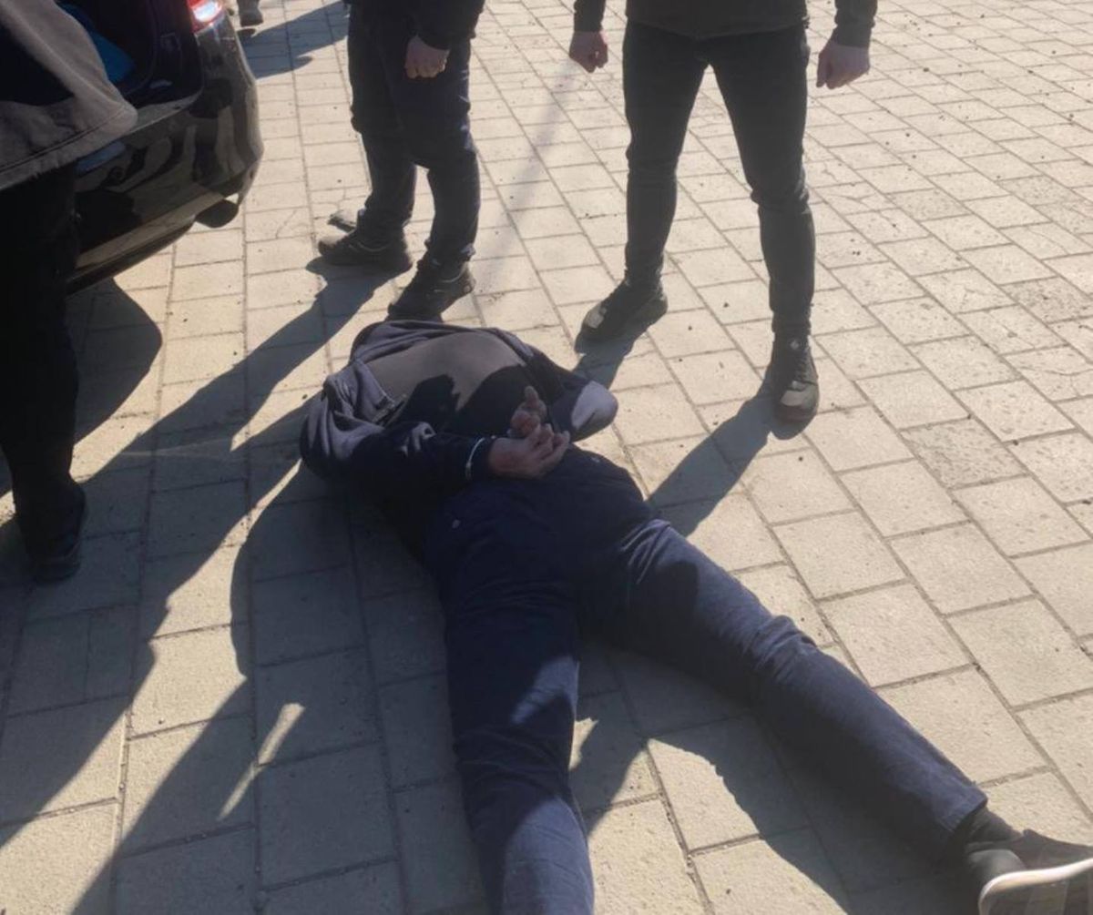 В Ужгороді затримали російського агента, який готував замах на Зеленського