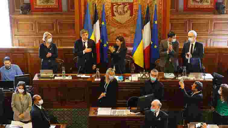 Мерія Парижа надала Києву статус почесного громадянства і виділила 1 млн євро