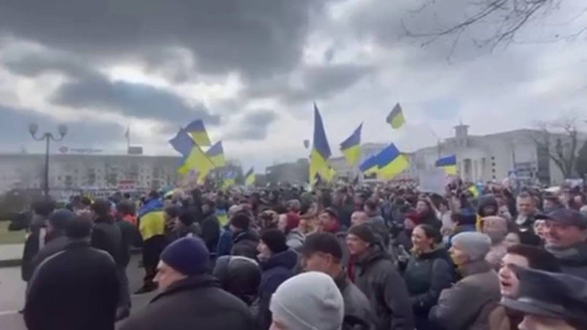 Російські окупанти на Херсонщині планують вводити в обіг рублі