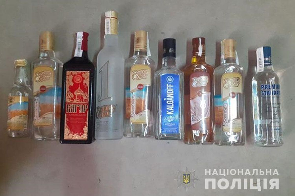 Тернопільський бармен продавав алкоголь на розлив зі свого авто