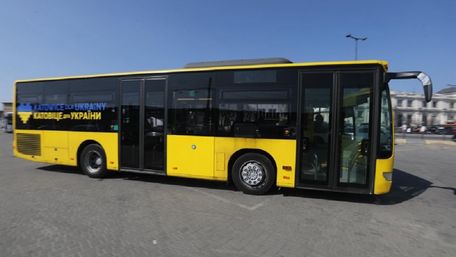 Польща подарувала Львову 20 великих низькопідлогових автобусів